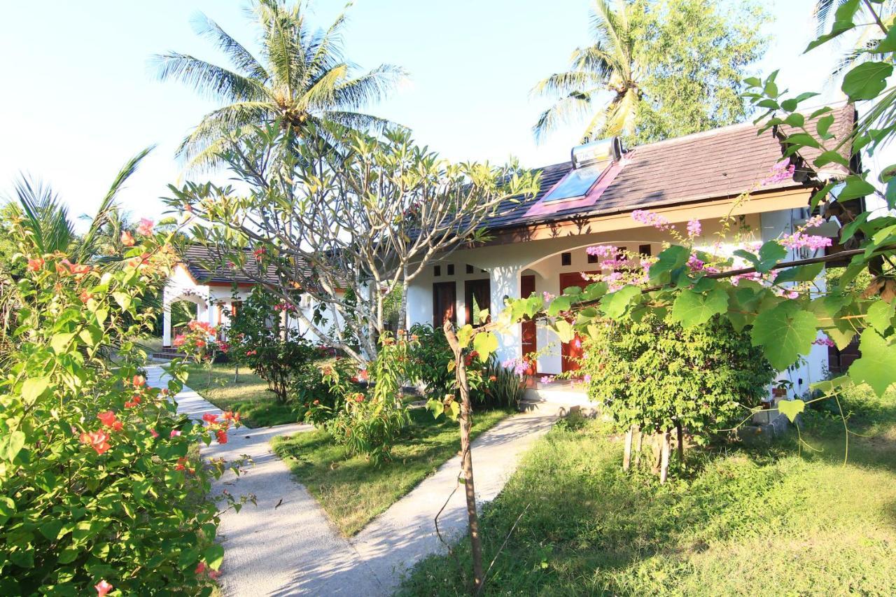 Bidara Cottage Labuhan Pandan Eksteriør bilde